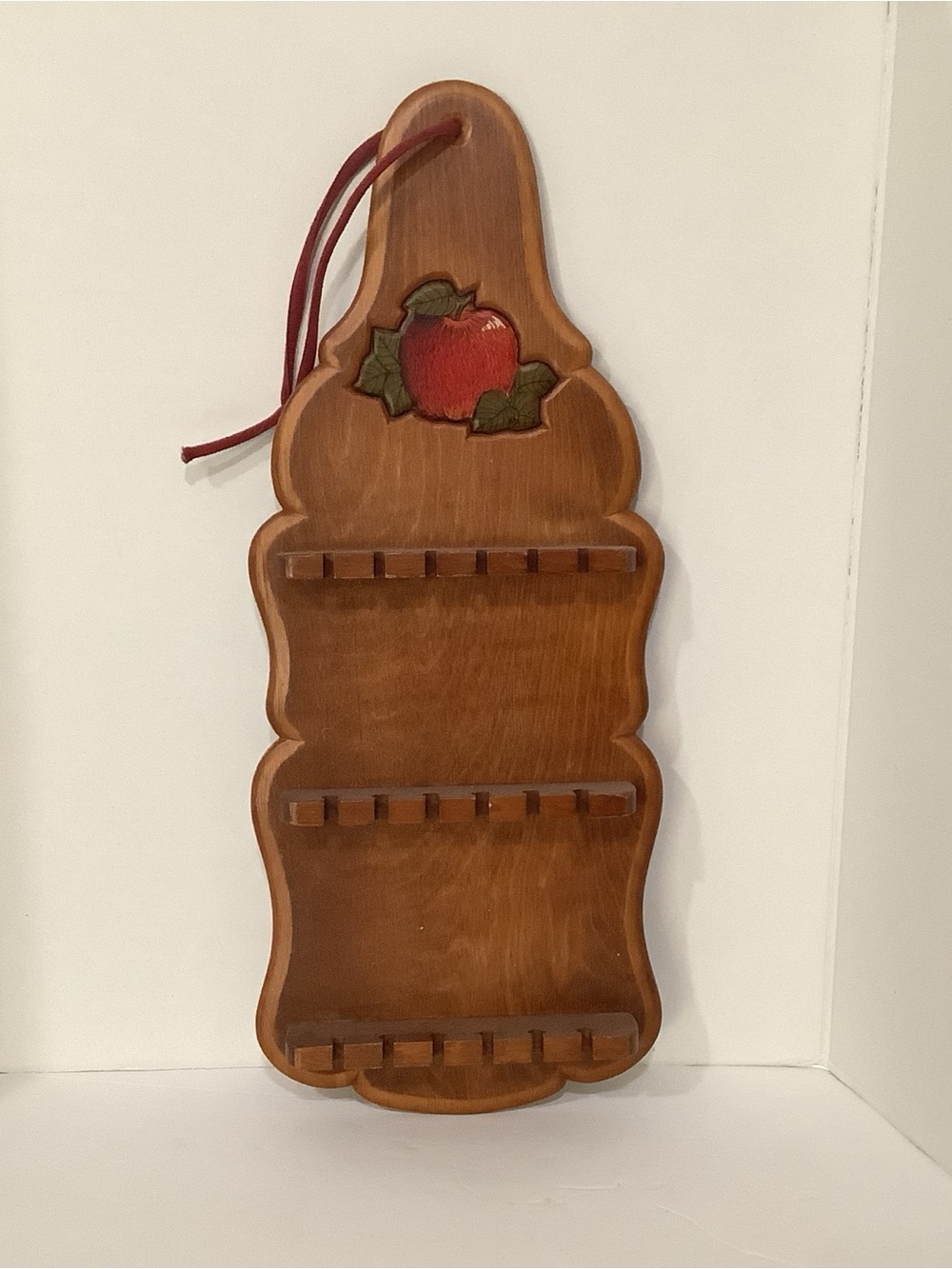 VTG Hanging Wooden Spoon Display Rack Carved Red Apple - Holds 18 Collectibles